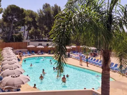 camping piscine la ciotat