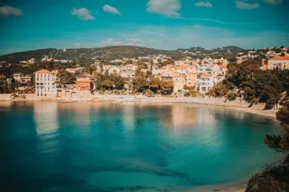 Bandol 4 AdobeStock 328165769